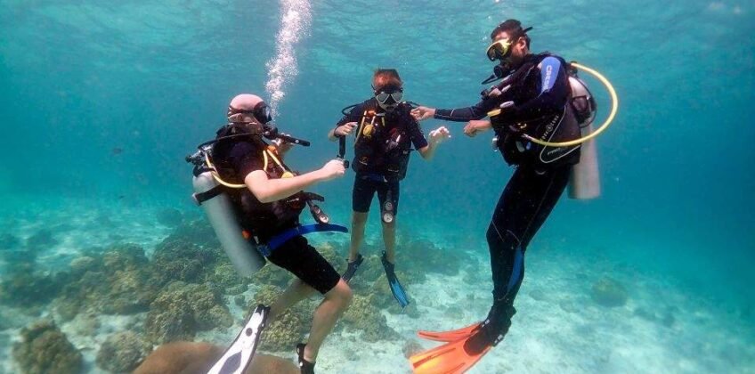 IntroDivingandSnorkelingTourinHurghada